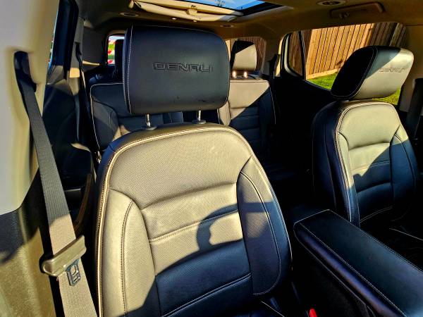 2017 GMC, dovoz USA — foto 5 z 9