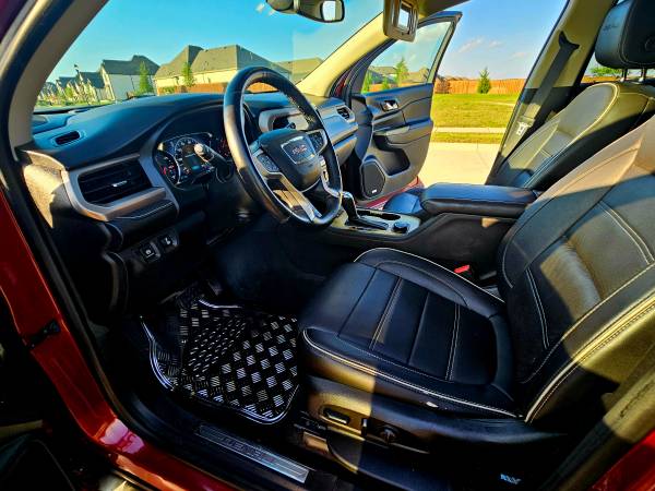2017 GMC, dovoz USA — foto 7 z 9