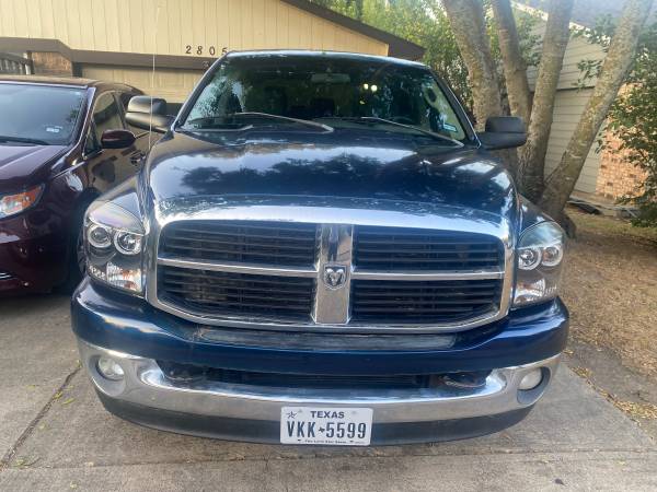 2006 Dodge, dovoz USA — foto 3 z 12