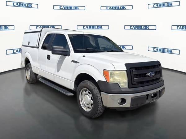 2014 Ford, dovoz USA — foto 3 z 12