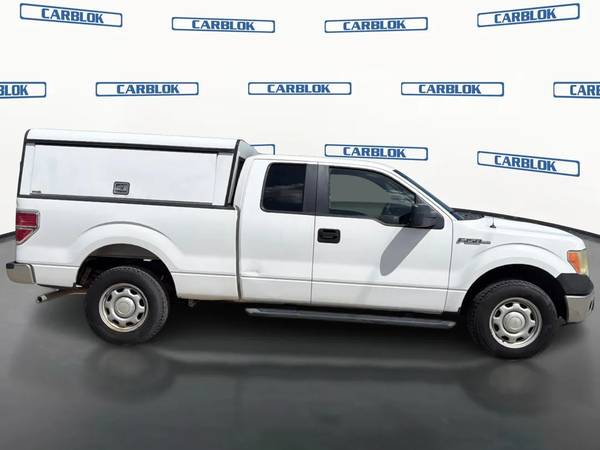 2014 Ford, dovoz USA — foto 4 z 12