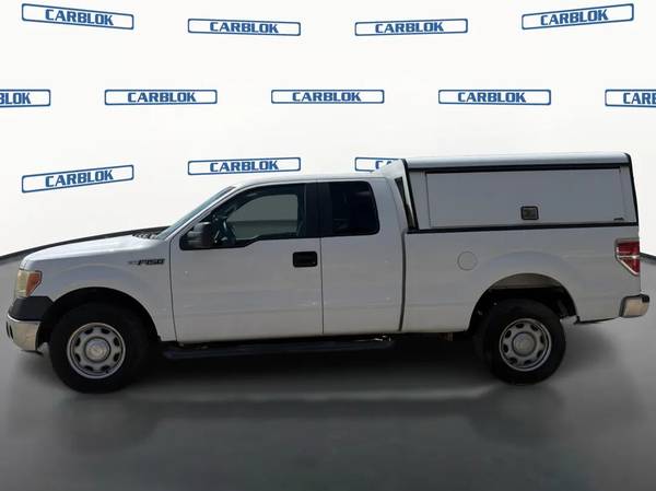 2014 Ford, dovoz USA — foto 8 z 12