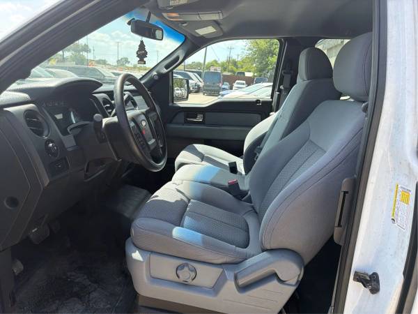 2014 Ford, dovoz USA — foto 9 z 12