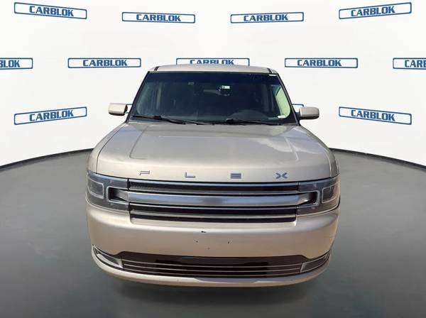 2018 Ford, dovoz USA — foto 2 z 12