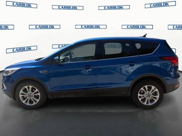 2019 Ford, dovoz USA — foto 8 z 12