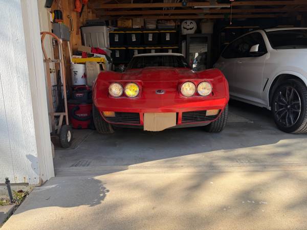 1973 Corvette Convertible, dovoz USA — foto 2 z 12
