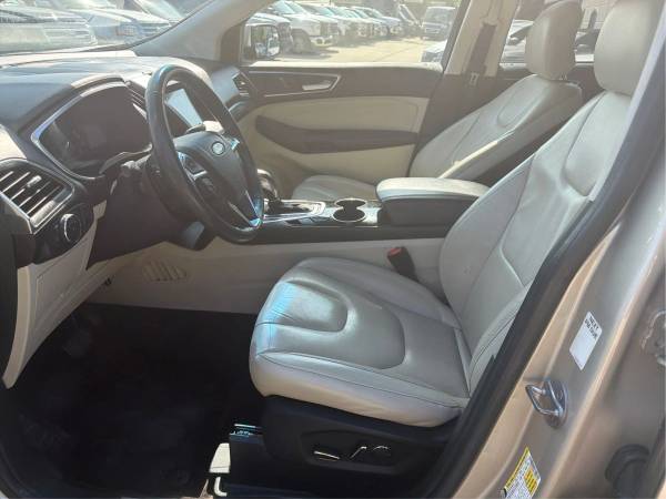 2018 Ford, dovoz USA — foto 9 z 12