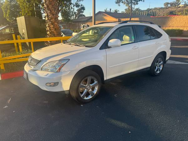 2004 Lexus, dovoz USA — foto 4 z 10