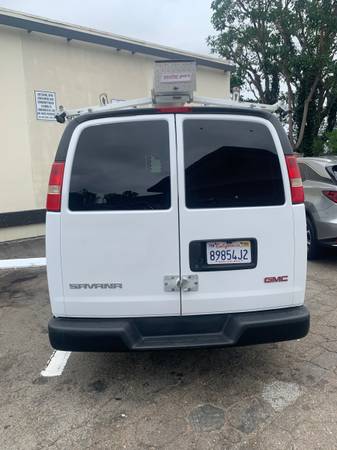 2008 GMC, dovoz USA — foto 4 z 10