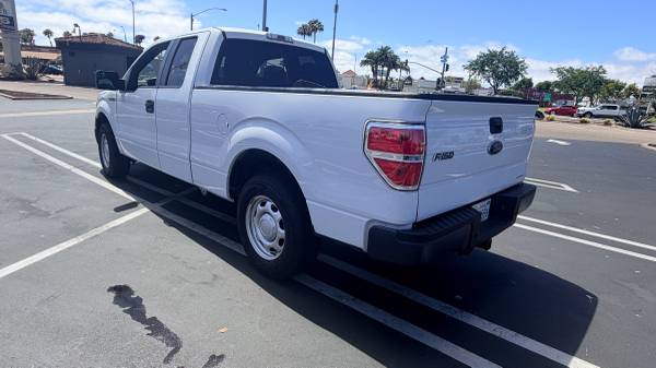 2013 Ford, dovoz USA — foto 3 z 11