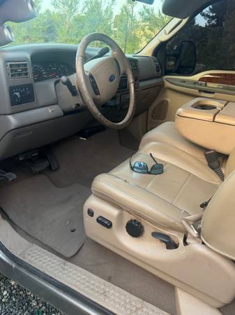 2003 Ford, dovoz USA — foto 7 z 8