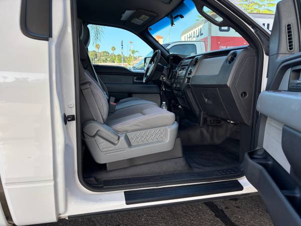 2014 Ford, dovoz USA — foto 10 z 12