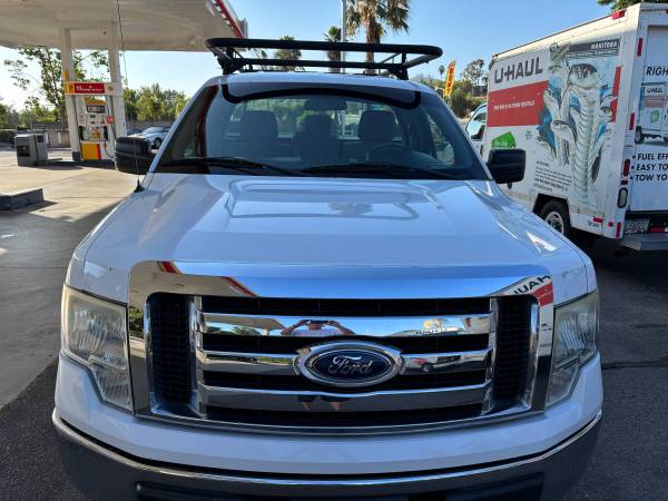 2014 Ford, dovoz USA — foto 4 z 12