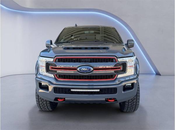 2019 Ford, dovoz USA — foto 2 z 12