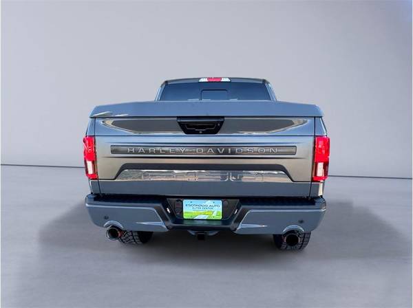 2019 Ford, dovoz USA — foto 5 z 12