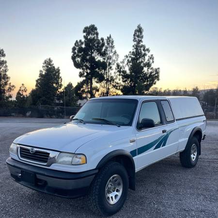 Mazda, dovoz USA — foto 2 z 12