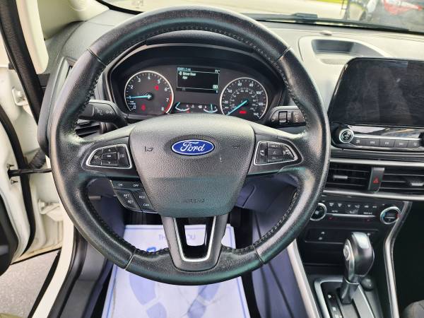 2019 Ford, dovoz USA — foto 8 z 12