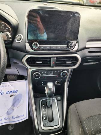 2019 Ford, dovoz USA — foto 9 z 12