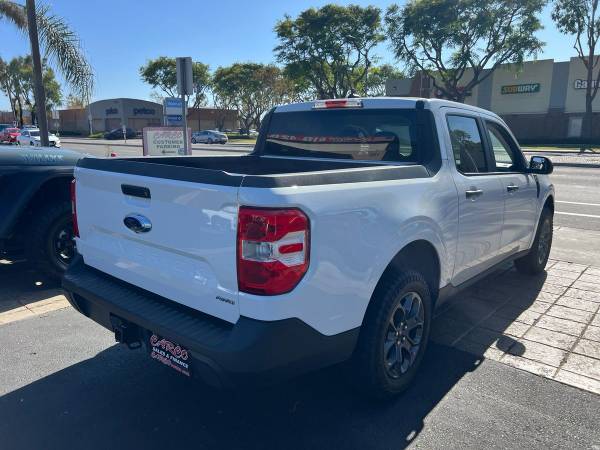 2024 Ford, dovoz USA — foto 9 z 12
