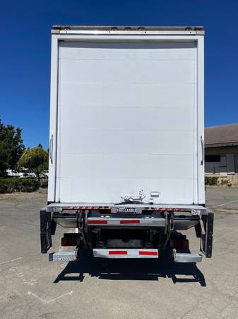 2022, dovoz USA — foto 4 z 12