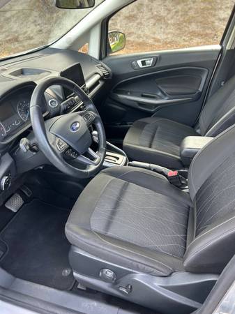 2018 Ford, dovoz USA — foto 11 z 12