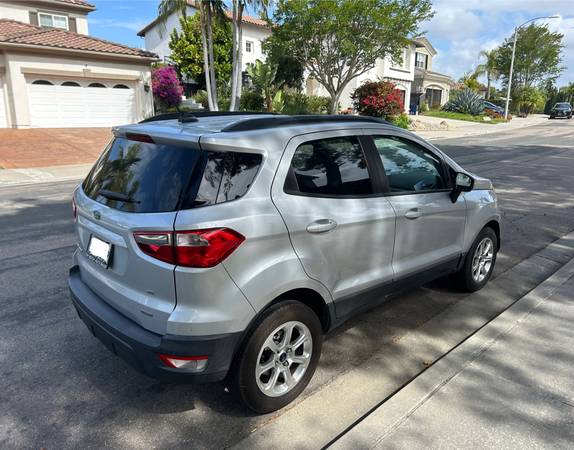 2018 Ford, dovoz USA — foto 4 z 12