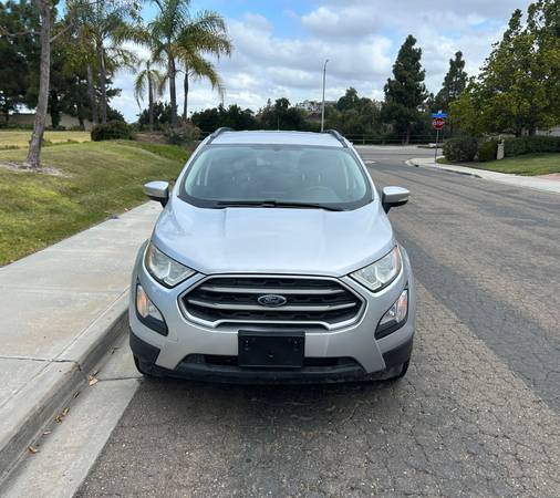 2018 Ford, dovoz USA — foto 2 z 12