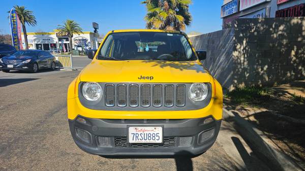 2015 Jeep, dovoz USA — foto 2 z 12