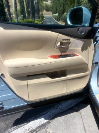 Lexus, dovoz USA — foto 5 z 5