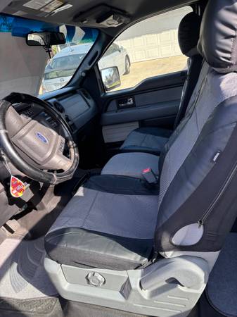 2013 Ford, dovoz USA — foto 3 z 4