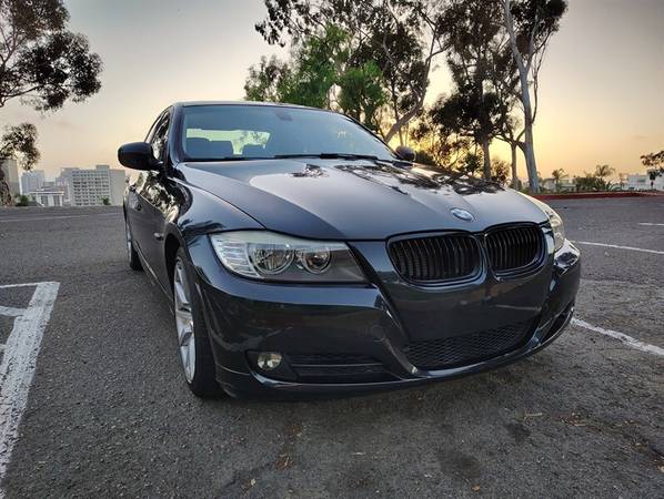 2011 BMW, dovoz USA — foto 12 z 12