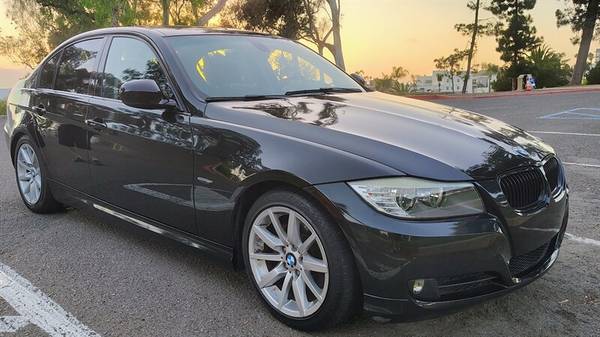 2011 BMW, dovoz USA — foto 9 z 12