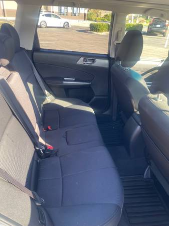 2012 Subaru, dovoz USA — foto 6 z 8