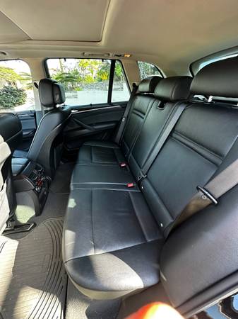 2011 BMW, dovoz USA — foto 9 z 12