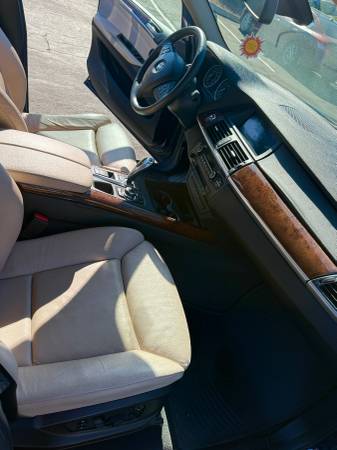 2011 BMW, dovoz USA — foto 10 z 11