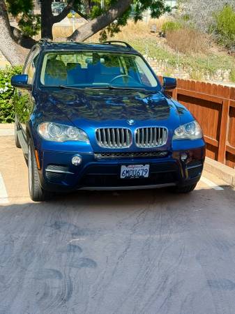 2011 BMW, dovoz USA — foto 5 z 11