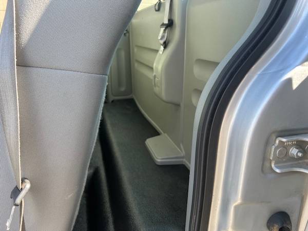 2008 Ford, dovoz USA — foto 10 z 11