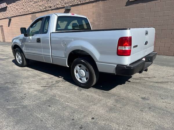 2008 Ford, dovoz USA — foto 4 z 11