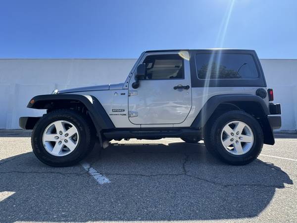 2018 Jeep, dovoz USA — foto 3 z 12