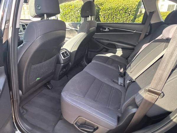 2018 Kia, dovoz USA — foto 9 z 12