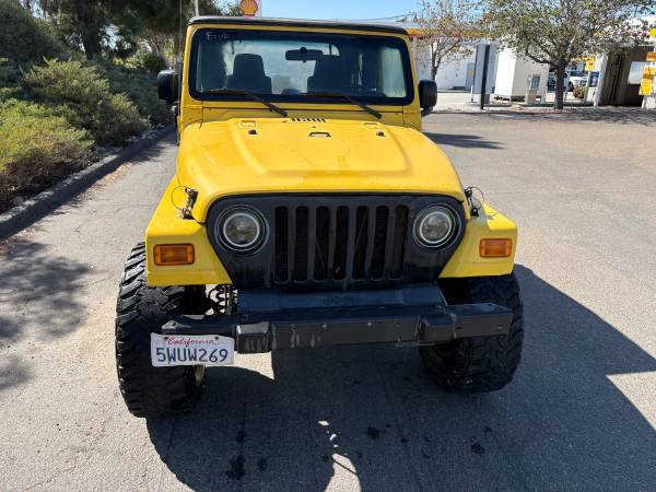2006 Jeep, dovoz USA — foto 2 z 4