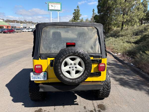 2006 Jeep, dovoz USA — foto 3 z 4