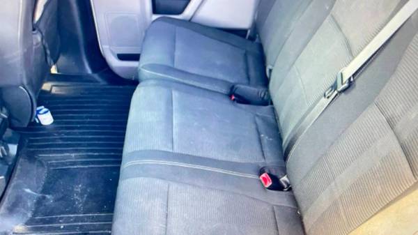 2017 Ford, dovoz USA — foto 10 z 12