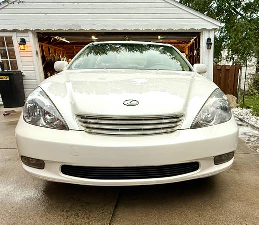 2004 Lexus, dovoz USA — foto 4 z 12