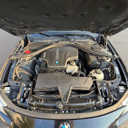 2016 BMW, dovoz USA — foto 10 z 12