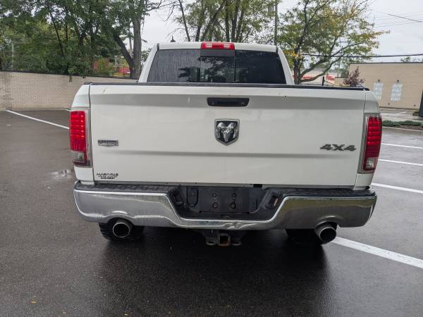 2013 Dodge, dovoz USA — foto 7 z 12