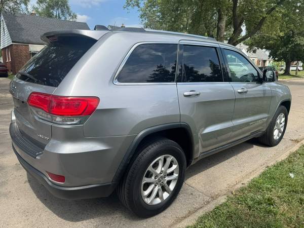 2016 Jeep, dovoz USA — foto 5 z 9