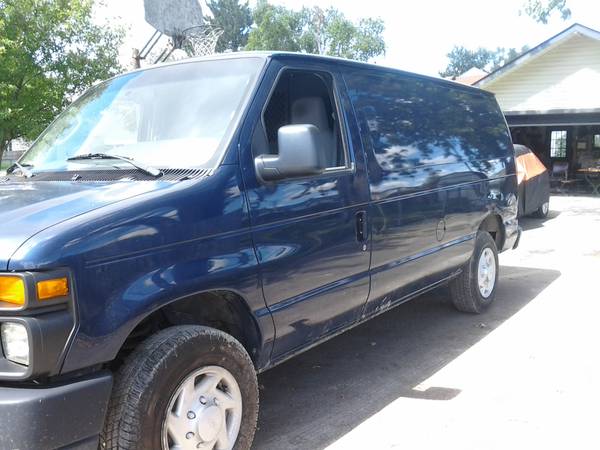 2013 Ford, dovoz USA — foto 6 z 12