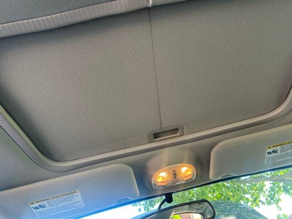 2004 Ford, dovoz USA — foto 9 z 12