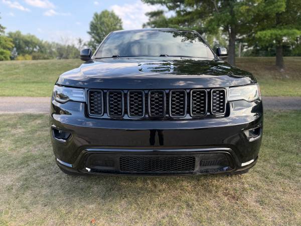 2020 Jeep, dovoz USA — foto 2 z 12